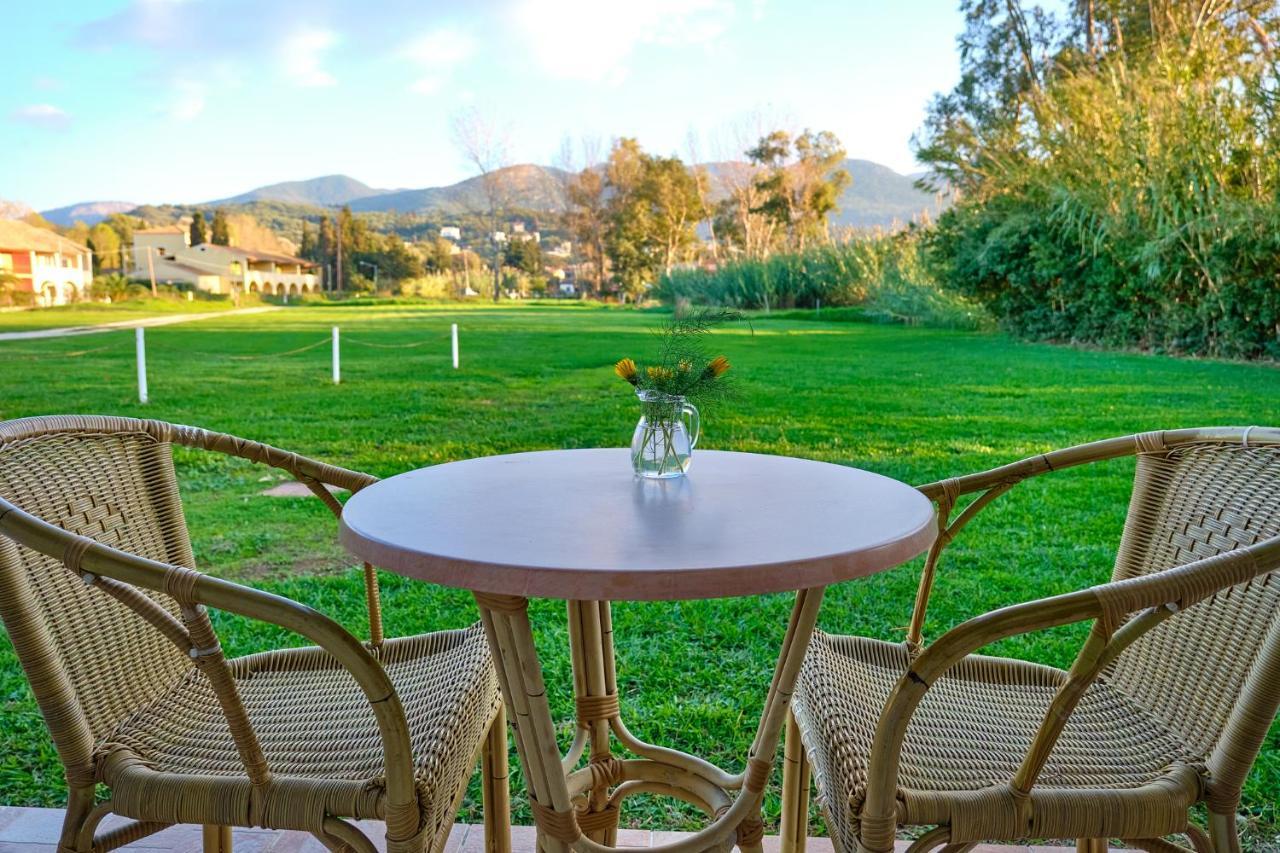 Beachside Acharavi Corfu Appartamento